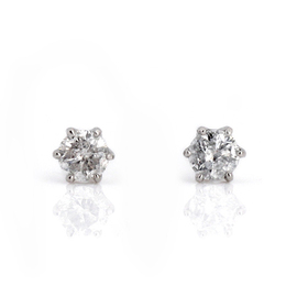 プラチナダイヤモンドピアス（０．１６ｃｔ）Ｖ１３１−０５０００１