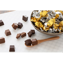 ベルギー　ダーク＆ミルクチョコレート　５８７００３７